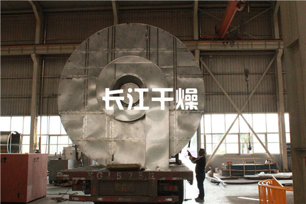大型噴霧干燥機發(fā)車現(xiàn)場2